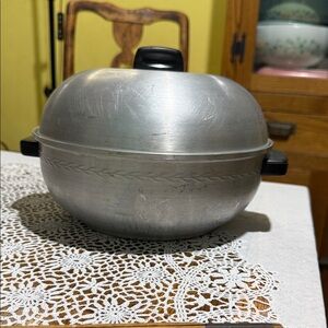Vintage Aluminum serving bread rolls oven by westbend